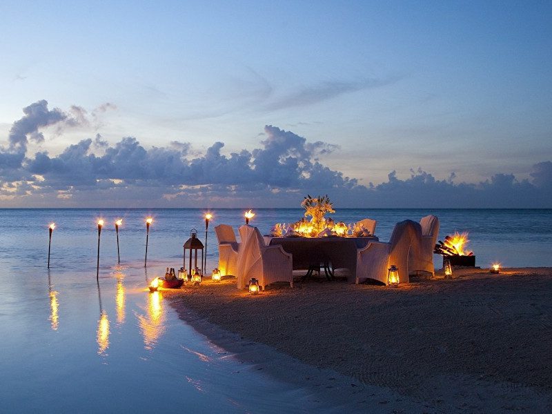  candlelight dinner on the beach in Andaman